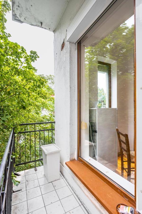 Sofia'S Vintage Gem: Spacious 2Bd Flat On Solunska Apartman Kültér fotó